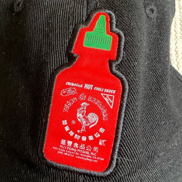 Huy Fong SRIRACHA Official Hot Sauce Black Cotton Adjustable Baseball Cap Hat OS - Picture 2 of 8